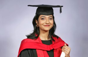 ব্রিস্টল ইউনিভার্সিটি ছাত্র সংসদের ভিপি পাবনার মেয়ে খাদিজা